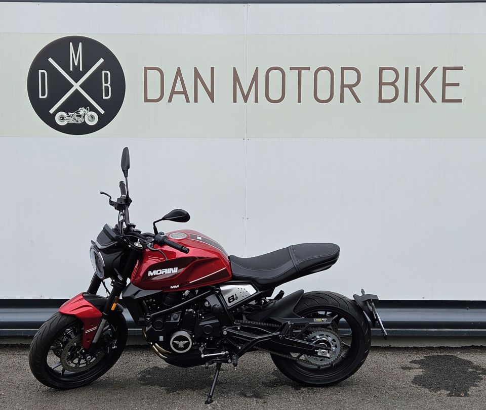 MOTO MORINI SEIEMMEZZO STR 650 4