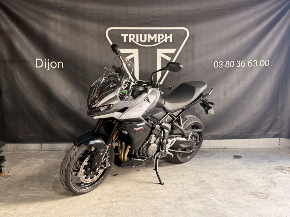 TRIUMPH TIGER 800 4