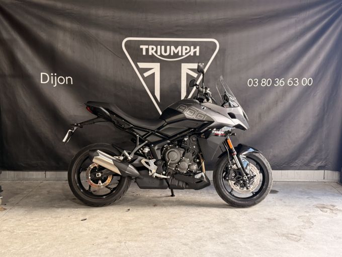 TRIUMPH TIGER 800 4