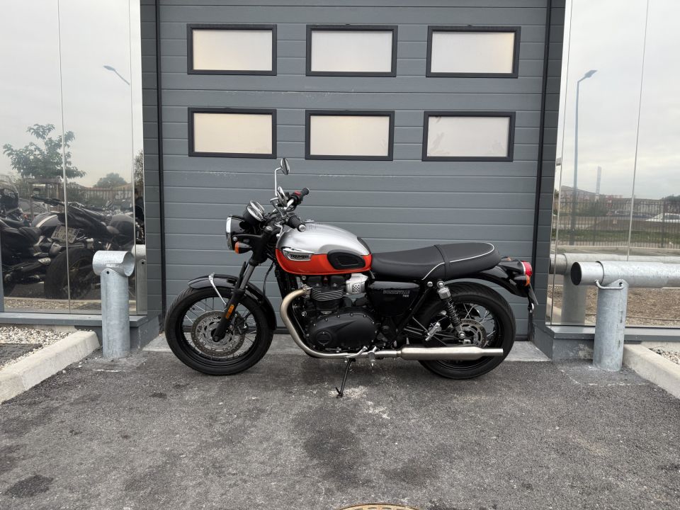 TRIUMPH Bonneville T100 4