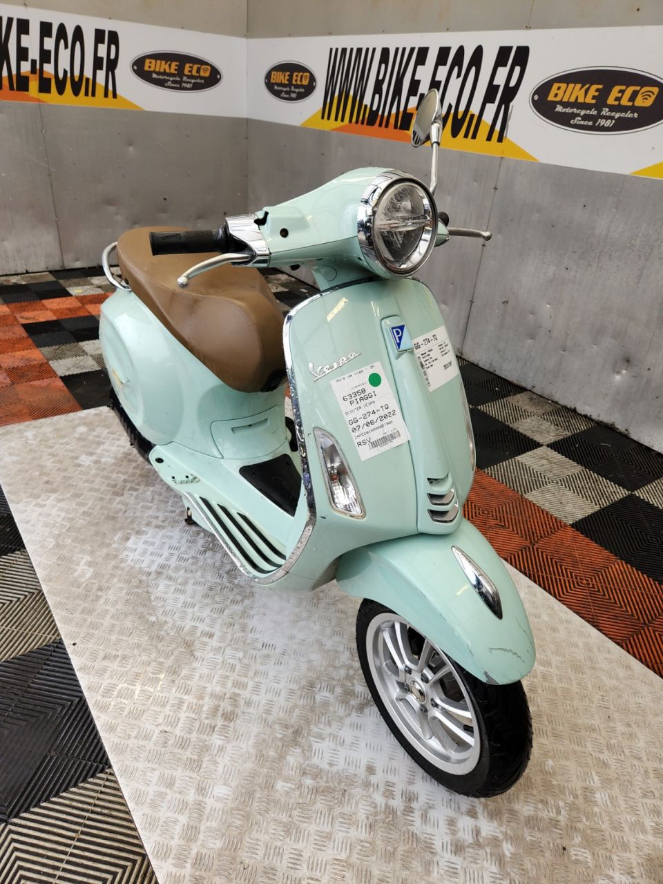 VESPA PRIMAVERA 50 4