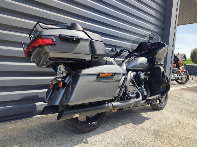 HARLEY-DAVIDSON TOURING ROAD GLIDE 1868 LIMITED 4