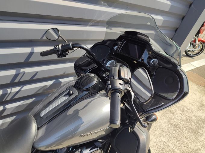 HARLEY-DAVIDSON TOURING ROAD GLIDE 1868 LIMITED 4