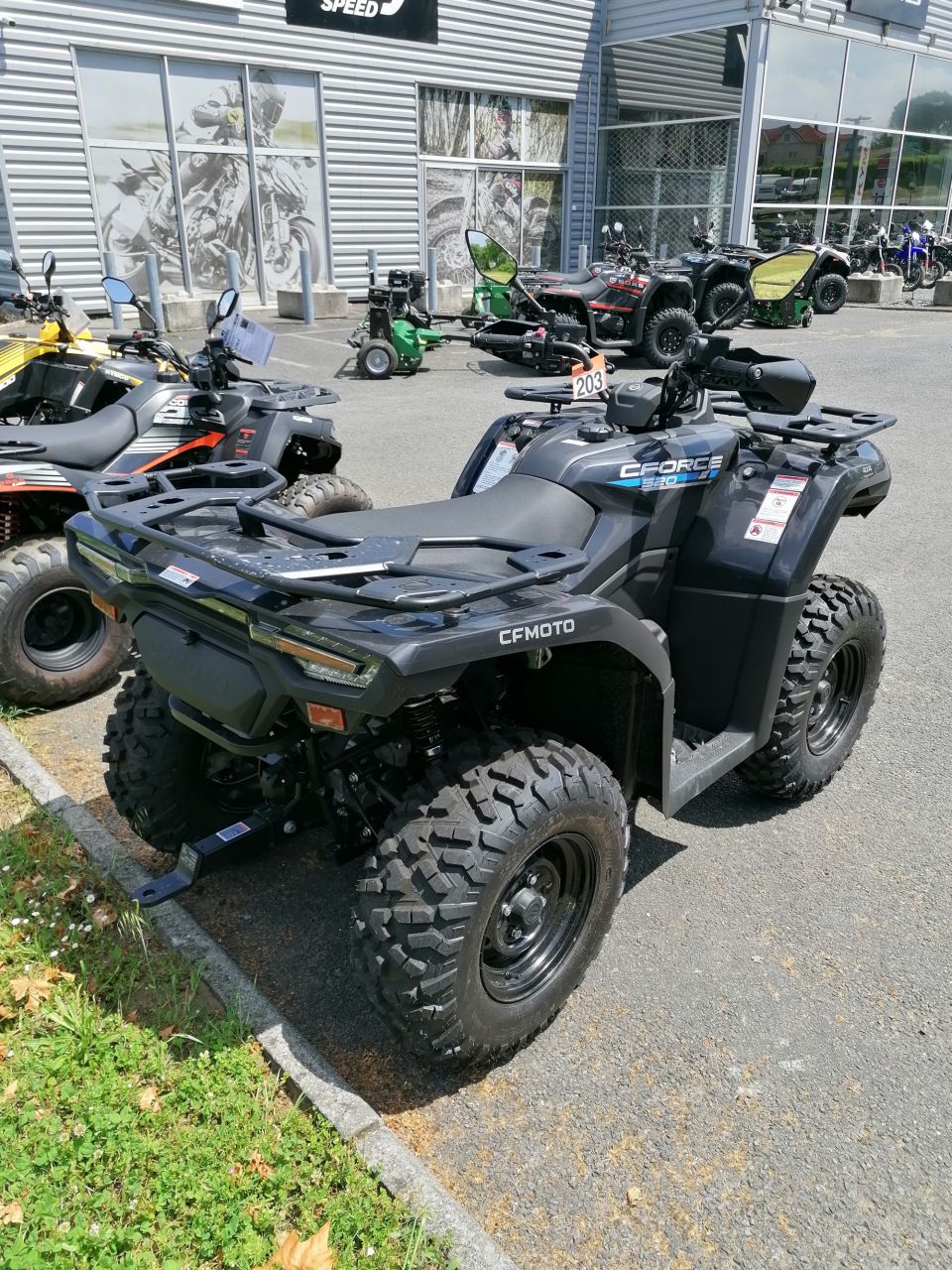 CF MOTO CFORCE 520 COURT 4