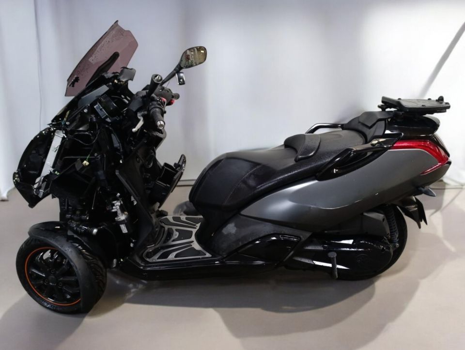 PEUGEOT METROPOLIS 400 4