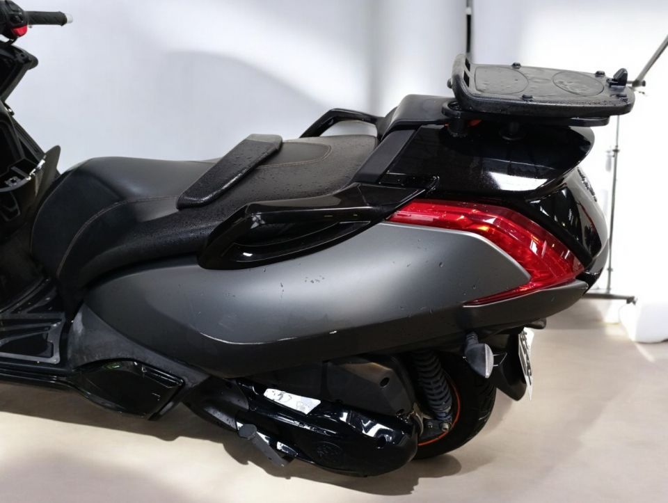 PEUGEOT METROPOLIS 400 4