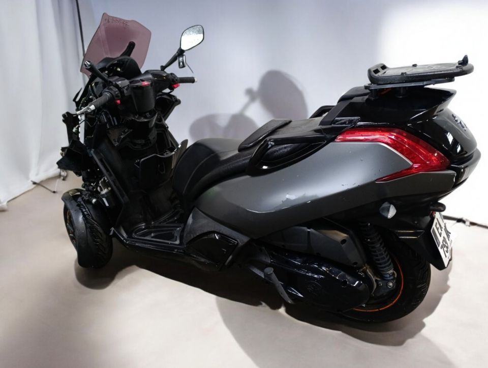 PEUGEOT METROPOLIS 400 4