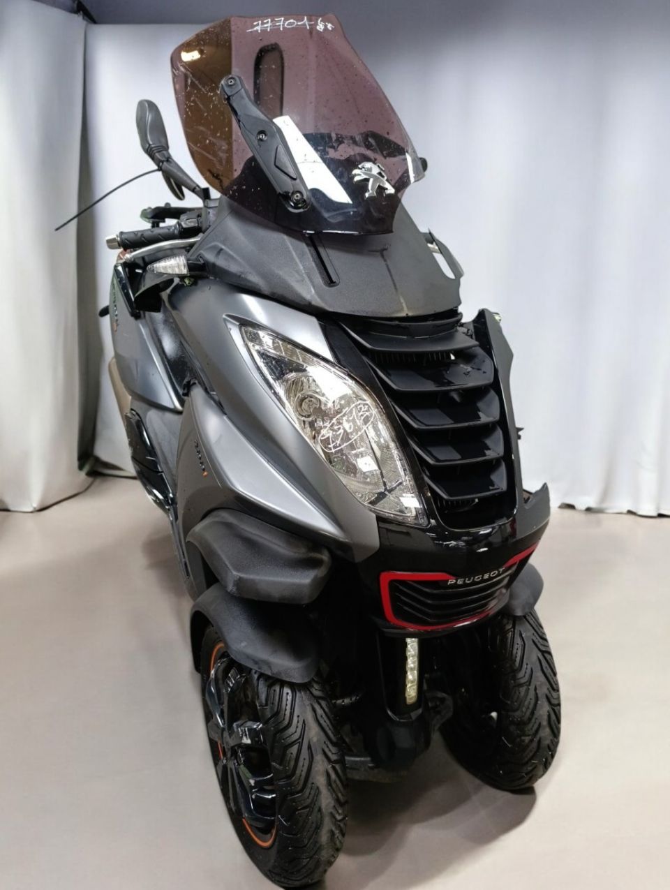 PEUGEOT METROPOLIS 400 4