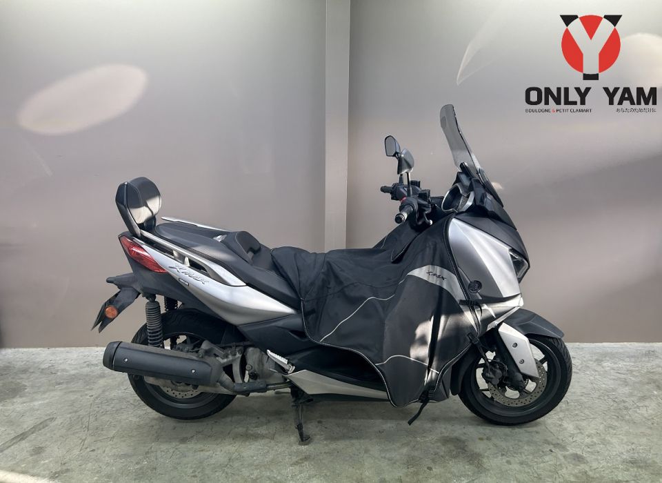 YAMAHA X-MAX 125 4