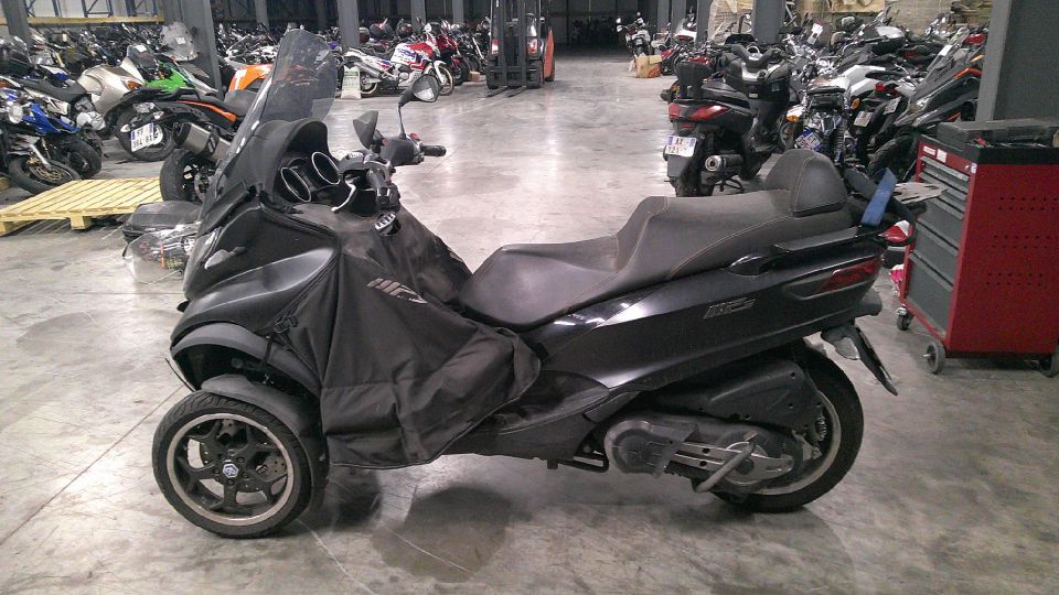 PIAGGIO MP3 500 ABS/ASR 4