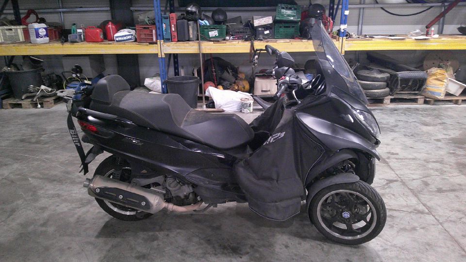 PIAGGIO MP3 500 ABS/ASR 4