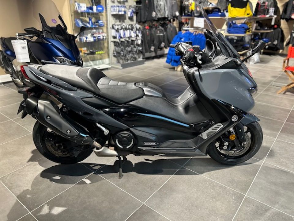 YAMAHA XP T-MAX 560 TECH MAX 4