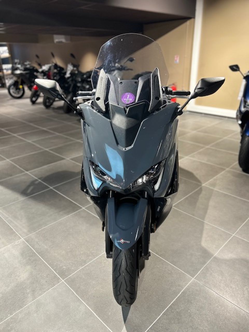 YAMAHA XP T-MAX 560 TECH MAX 4