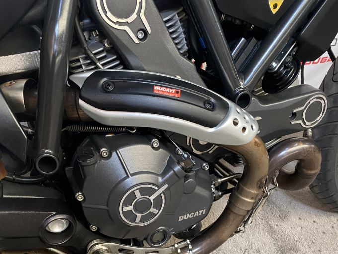DUCATI FULL THROTTLE 4