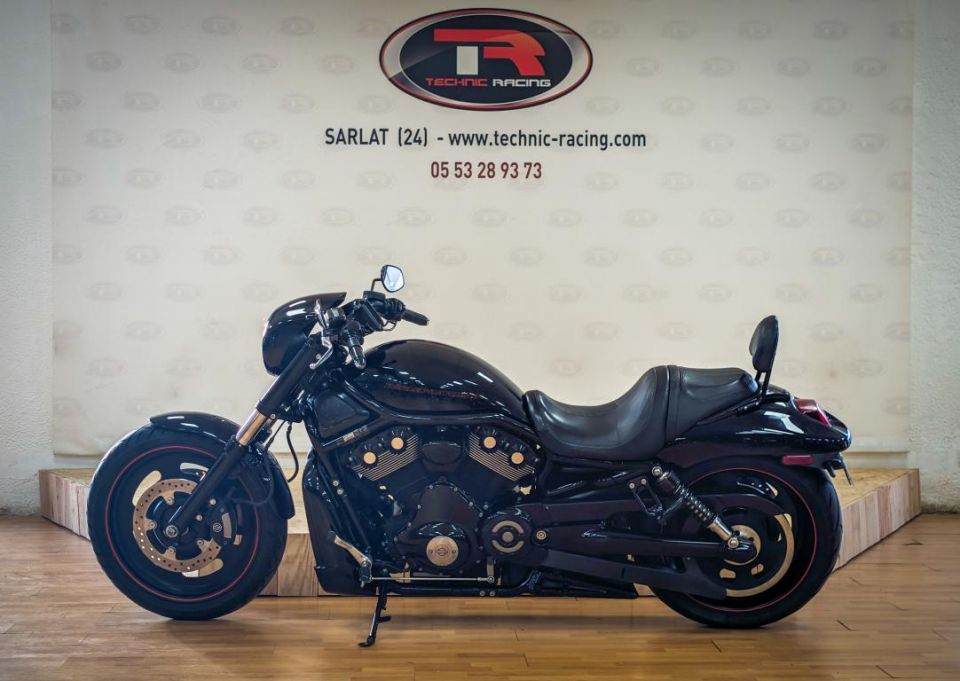 HARLEY-DAVIDSON V-ROD NIGHT ROD 1130 4