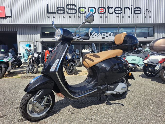VESPA PRIMAVERA 125 4