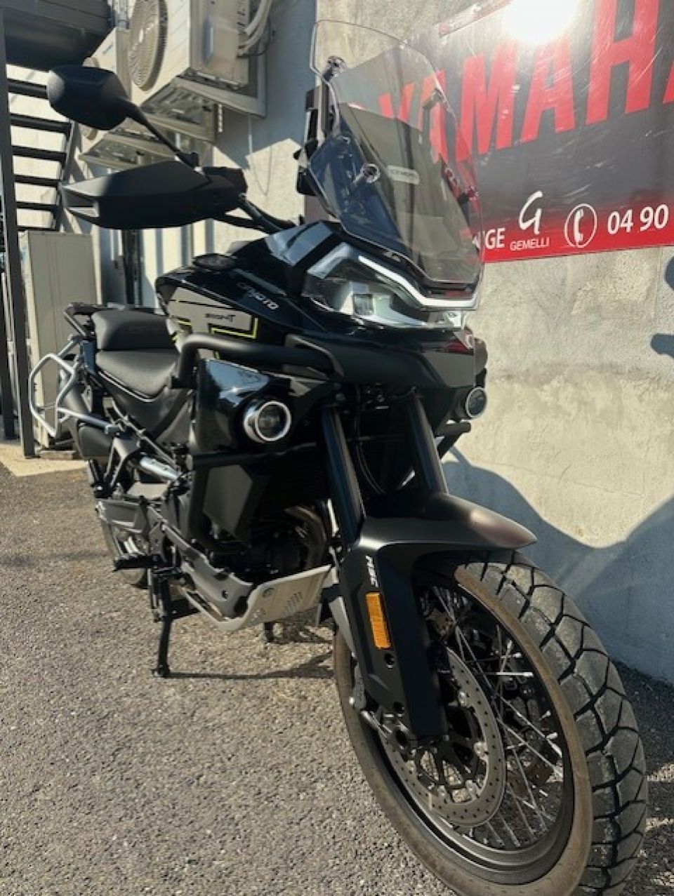 CF MOTO MT 800 4