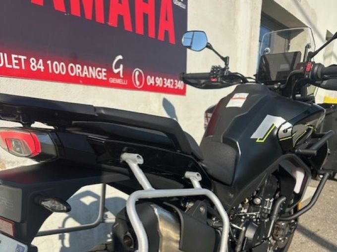 CF MOTO MT 800 4