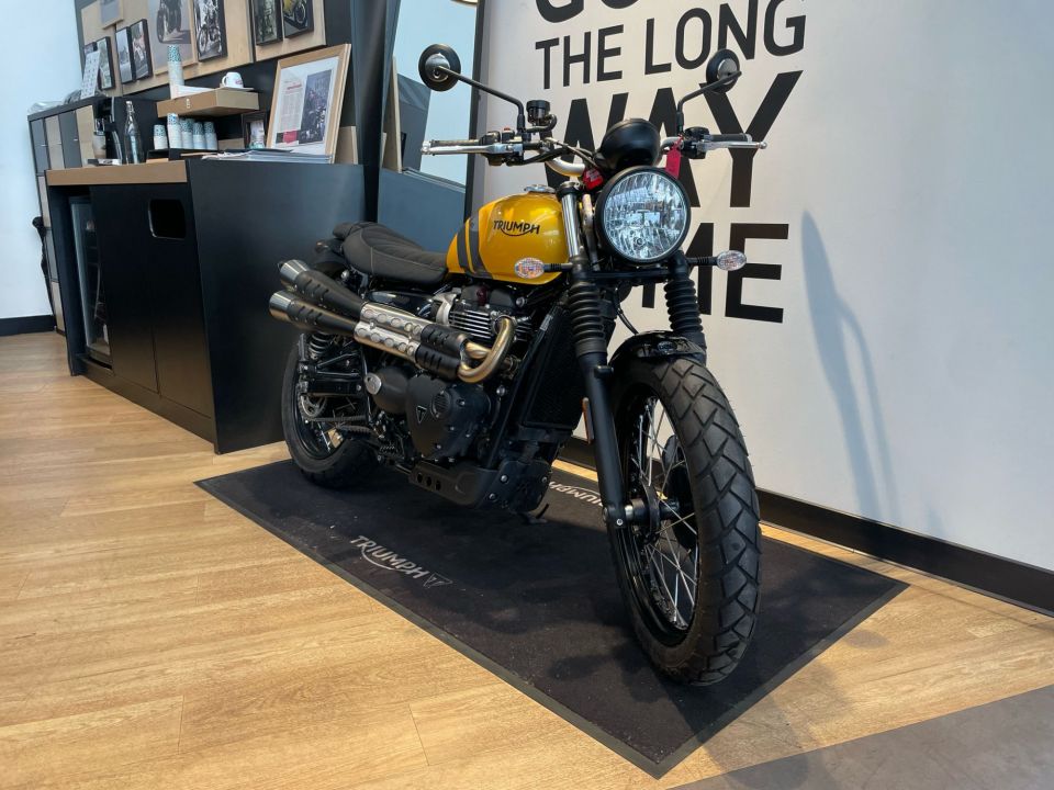 TRIUMPH SCRAMBLER 900 4