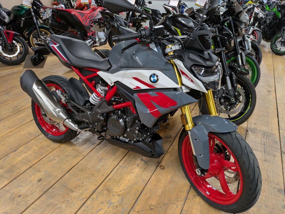 BMW G 310 R 4