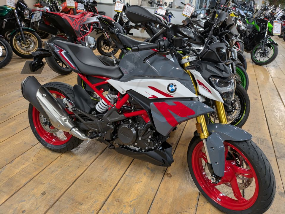 BMW G 310 R 4