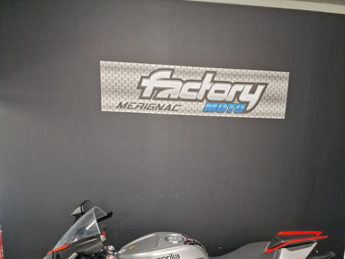 APRILIA RSV4 1100 4