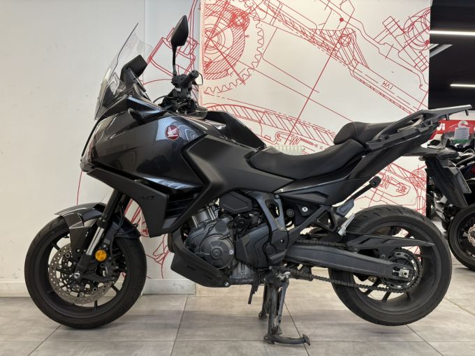 HONDA NT 1100 4