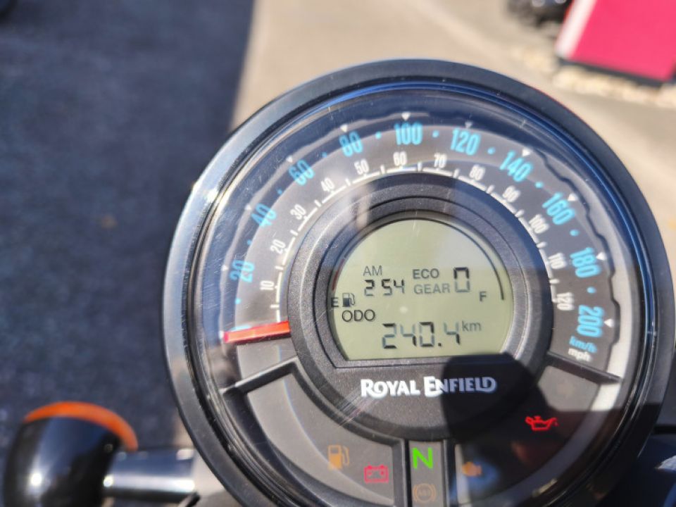 ROYAL ENFIELD 2023 - Super Meteor 4