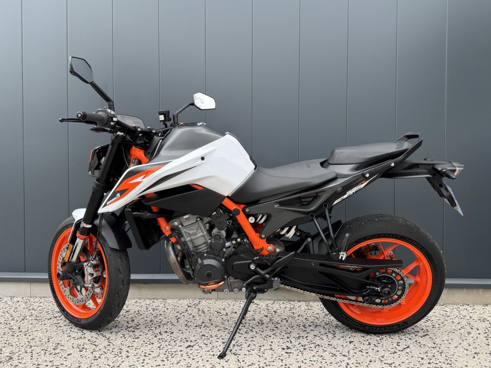 KTM KTM 890 DUKE R 2021 4