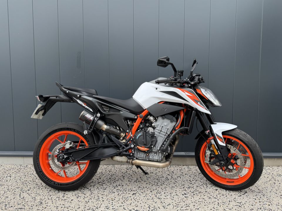 KTM KTM 890 DUKE R 2021 4