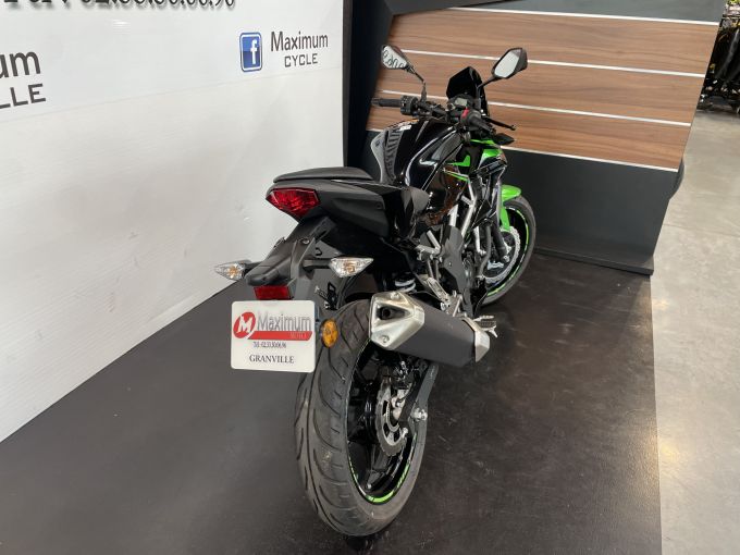 KAWASAKI Z-125 4