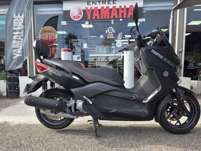 YAMAHA X-MAX 125 MOMO DESIGN 4