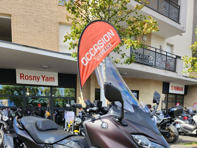 YAMAHA XP T-MAX 560 TECH MAX 4