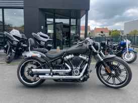 HARLEY-DAVIDSON SOFTAIL BREAKOUT 1868 - 2019