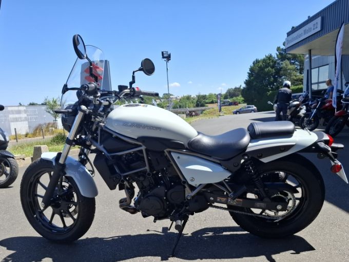 KAWASAKI Eliminator 500 4