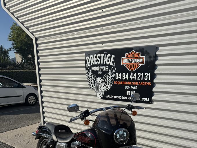 HARLEY-DAVIDSON DYNA LOW RIDER 1690 4