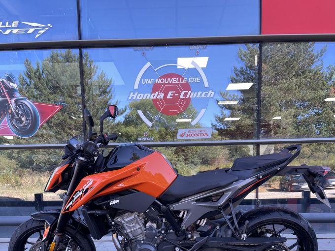 KTM 790 DUKE 4