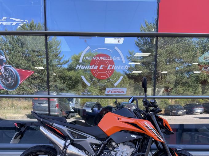 KTM 790 DUKE 4