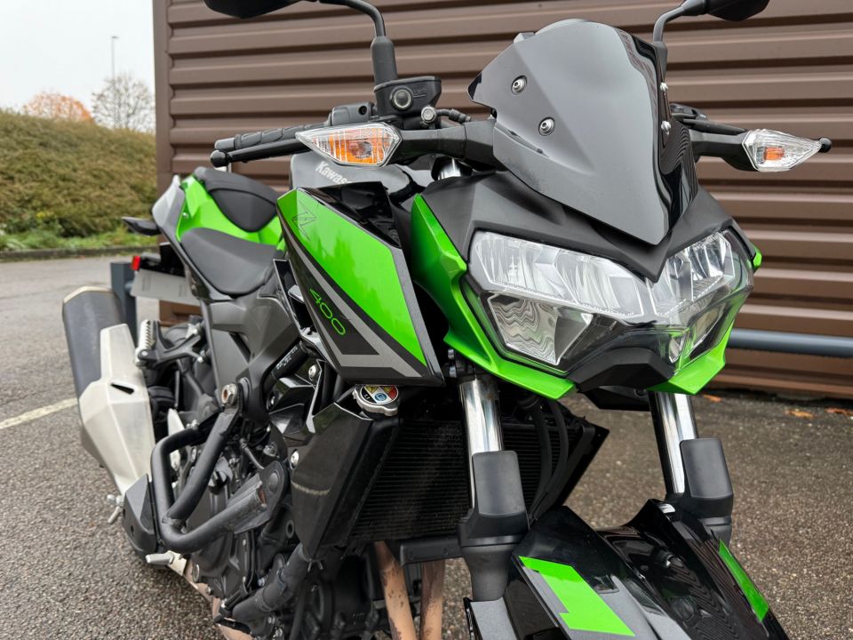 KAWASAKI Z400 4