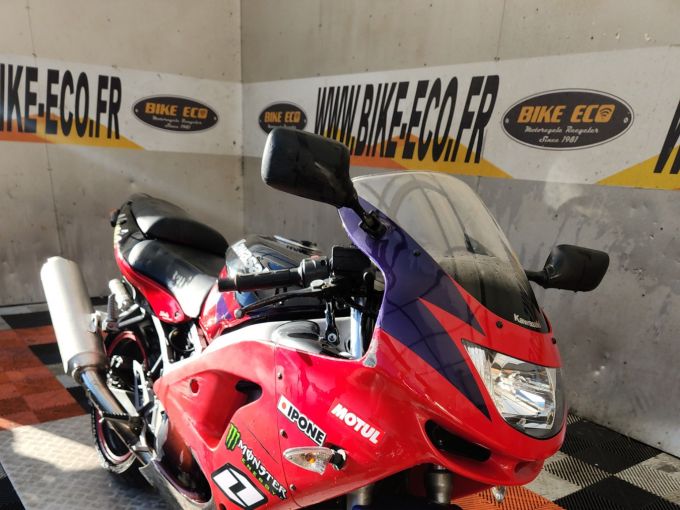 KAWASAKI ZX6 600 NINJA 4