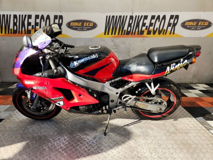 KAWASAKI ZX6 600 NINJA 4