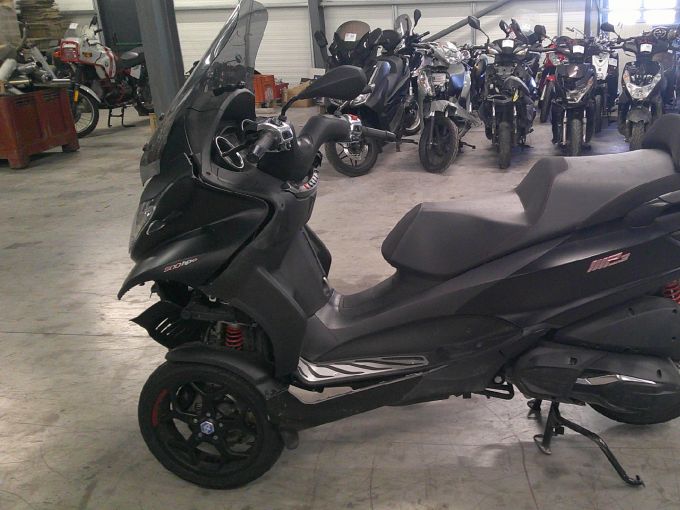 PIAGGIO MP3 530 HPE EXCLUSIVE 4