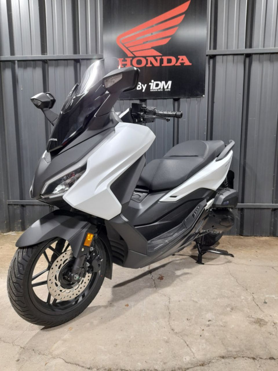 HONDA FORZA 125 ABS 4