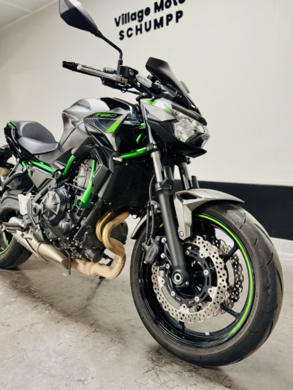 KAWASAKI Z650 ABS 4