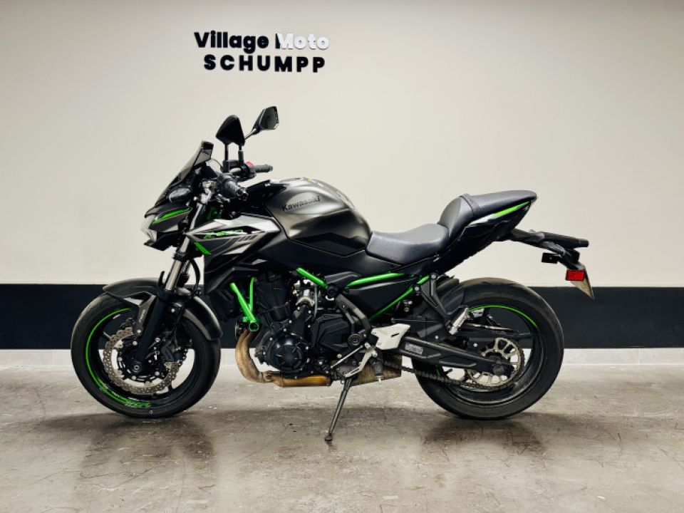 KAWASAKI Z650 ABS 4
