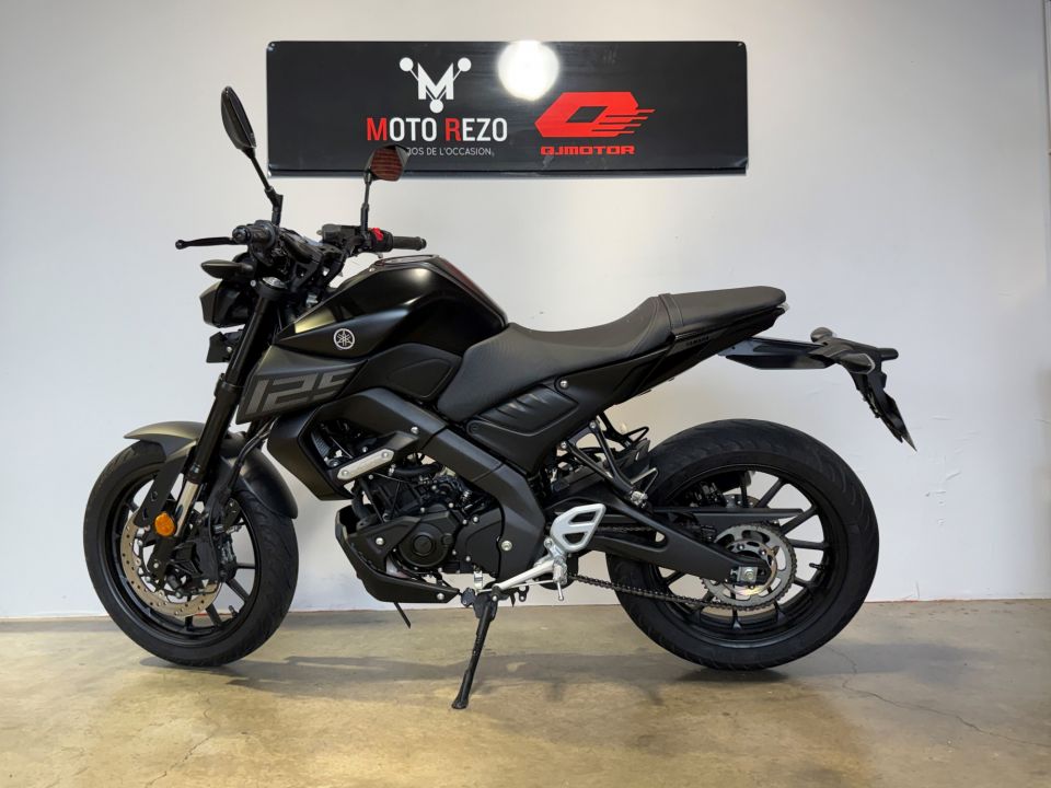 YAMAHA MT-125 ABS 4