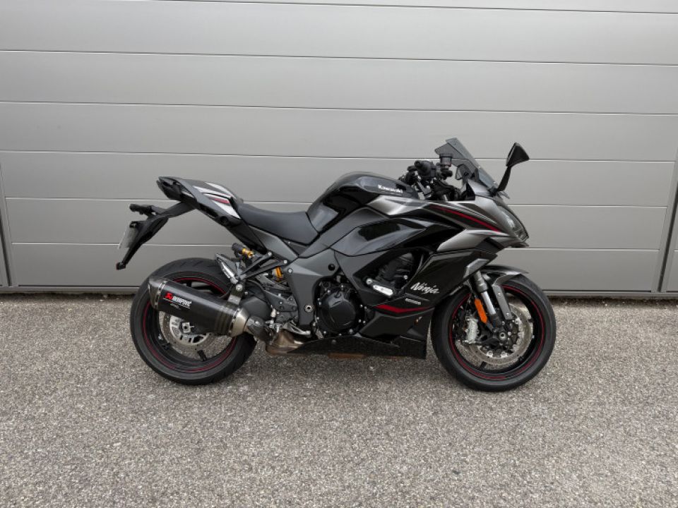 KAWASAKI NINJA 1100 SX SE 4