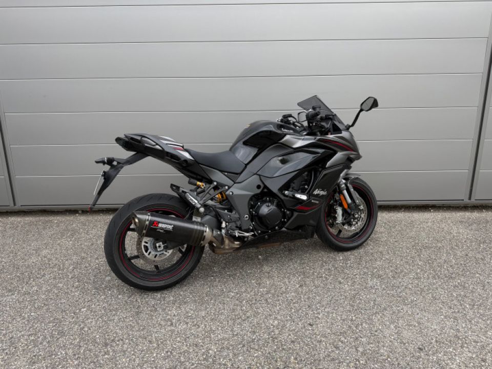 KAWASAKI NINJA 1100 SX SE 4