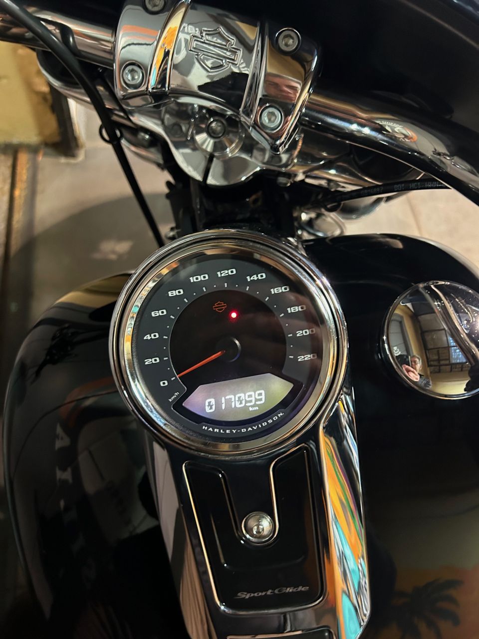 HARLEY-DAVIDSON SOFTAIL SPORT GLIDE 1745 4