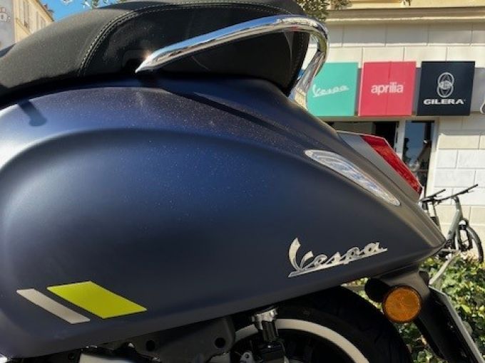 VESPA PRIMAVERA 50 TECH 4